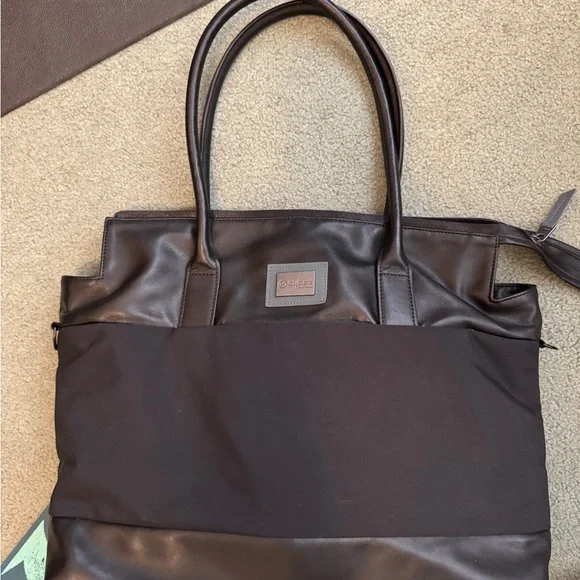 NWOT Cybex Platinum Tote Diaper Bag in Deep Black - Picture 5 of 12